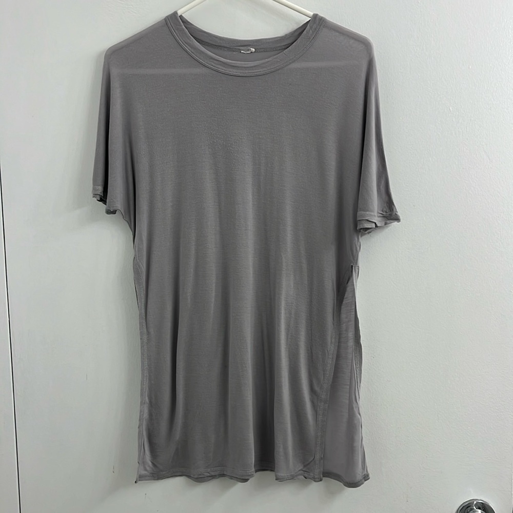 Alo High Side Slit Tee
